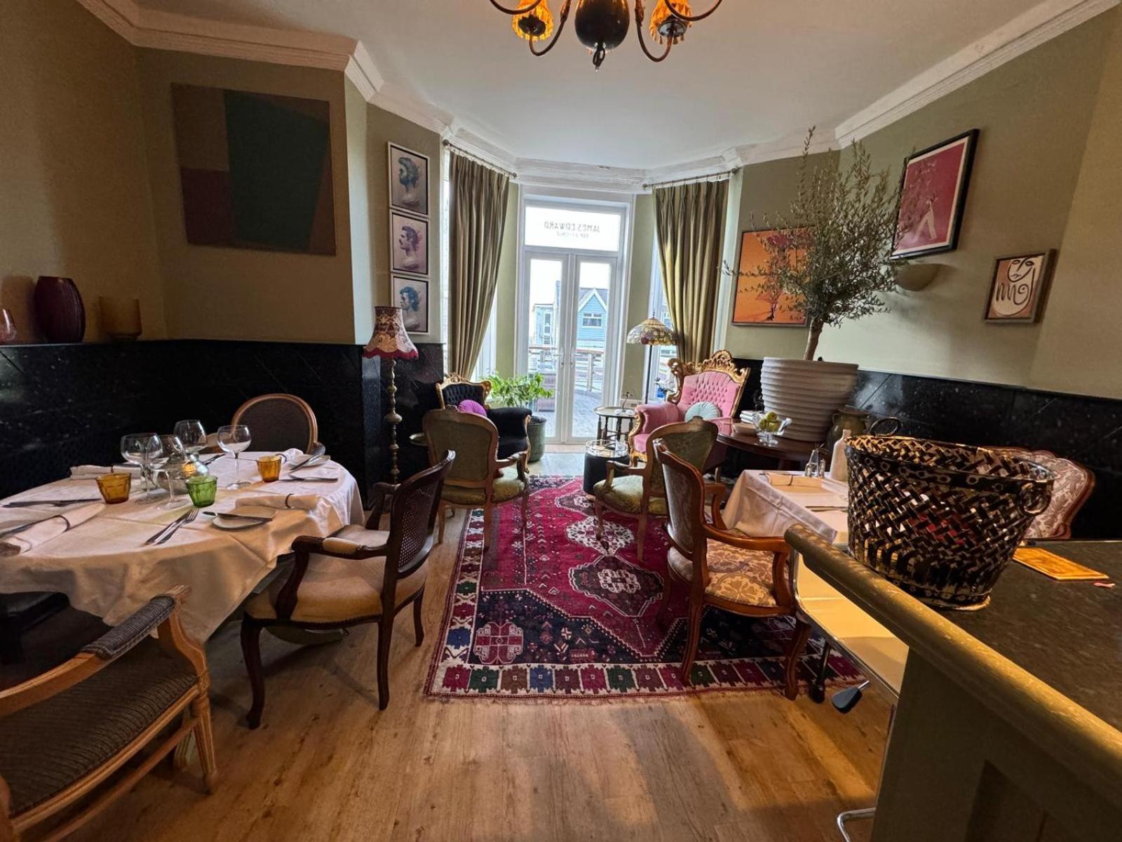 New Quay The White House Hotel מראה חיצוני תמונה